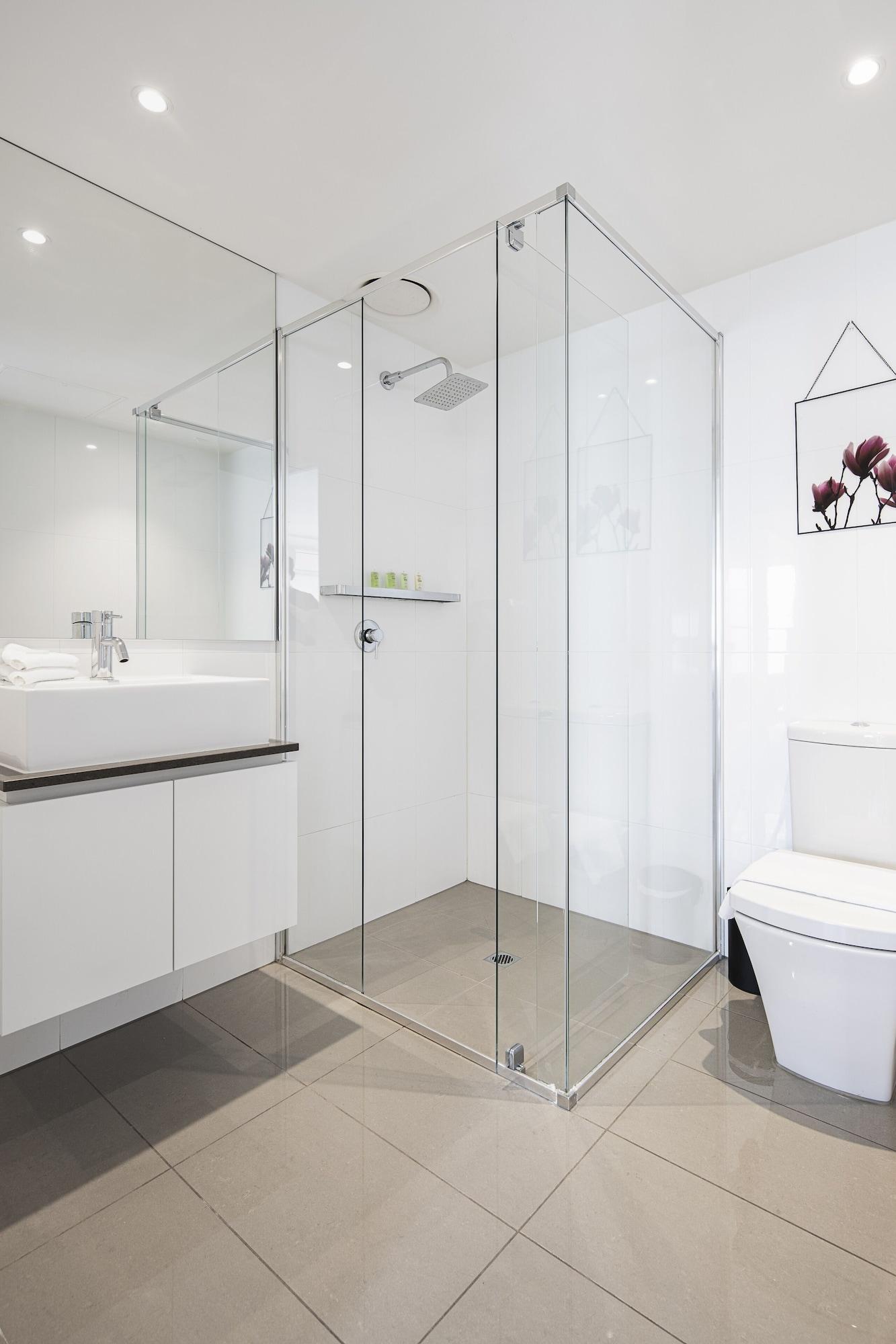Rnr Serviced Apartments North Мельбурн Экстерьер фото