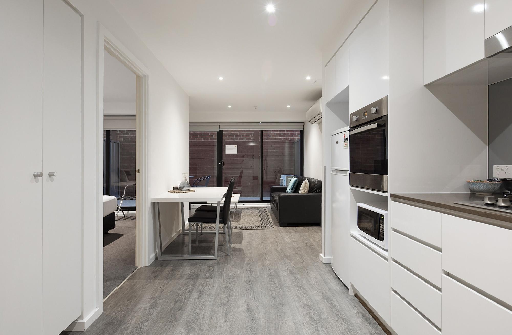 Rnr Serviced Apartments North Мельбурн Экстерьер фото